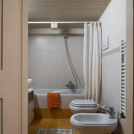 Maggio Comfort 2 Bedrooms شقة فلورنس